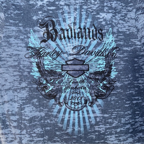 Harley Davidson | 2013 Sturgis Badlands BlackHills South Dakota Rally V Neck Tee - Picture 8 of 15